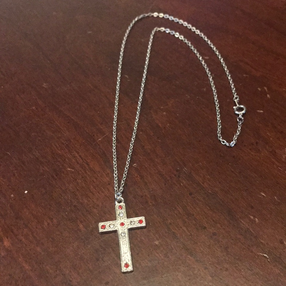 Vintage Lightweight Silvertone Gemstone Cross Necklace
